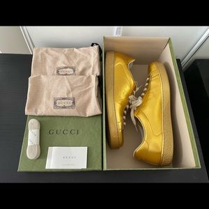 Selling new only worn once GUCCI ACE GOLD SNEAKERS